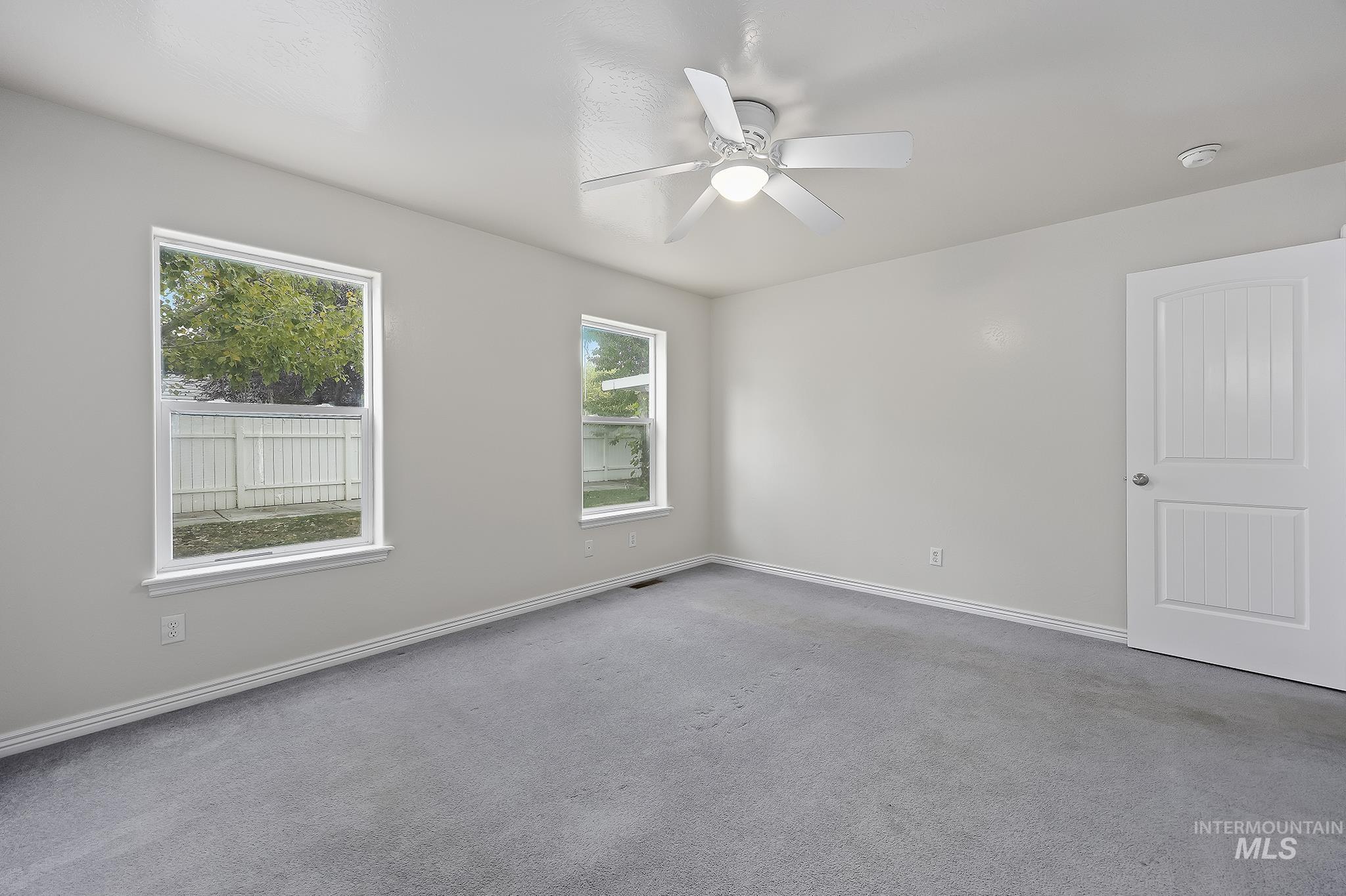 397 Meadowview Ln Property Photo 15