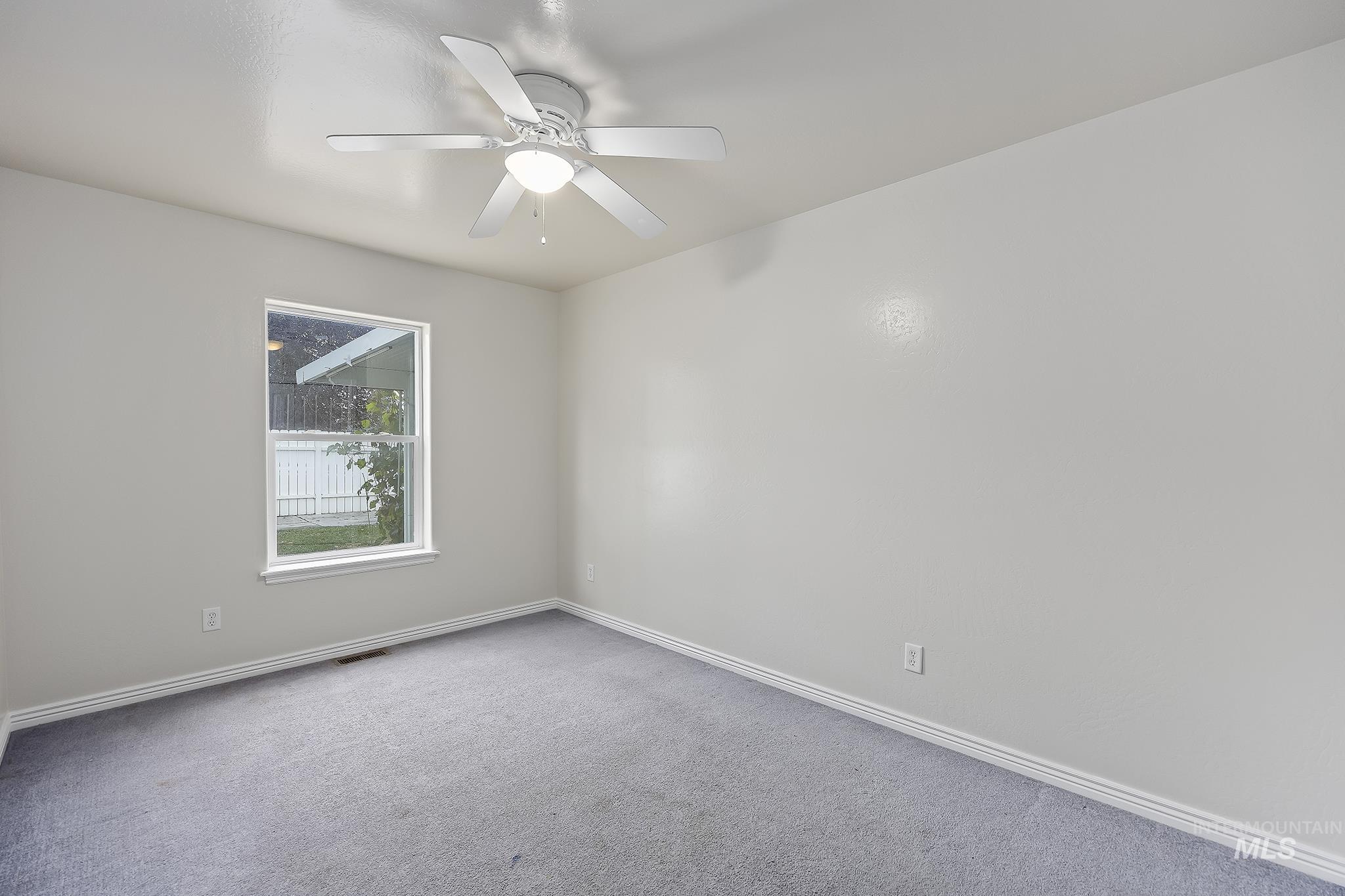 397 Meadowview Ln Property Photo 19