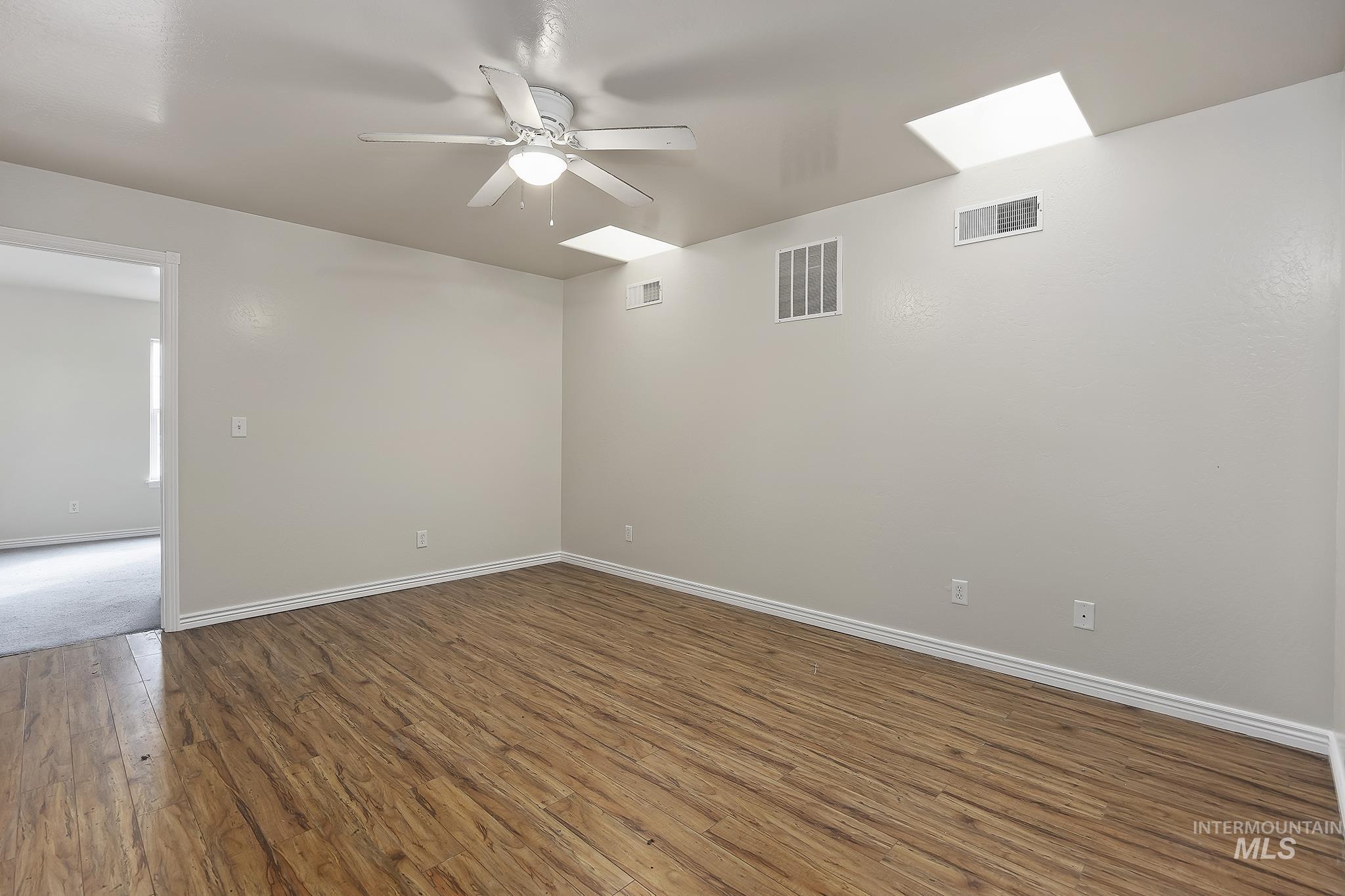 397 Meadowview Ln Property Photo 21