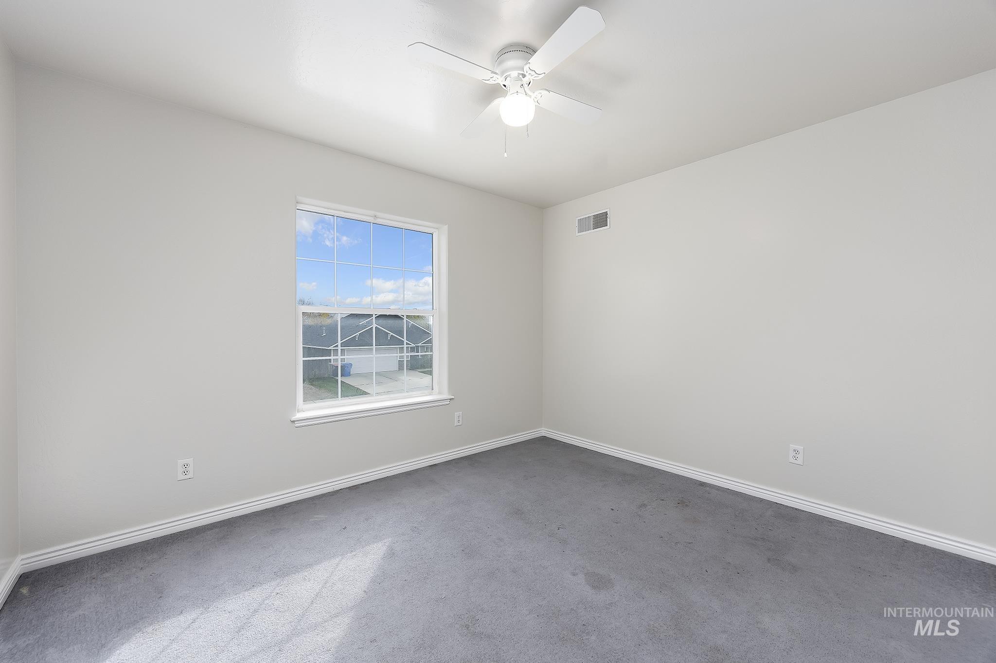 397 Meadowview Ln Property Photo 23