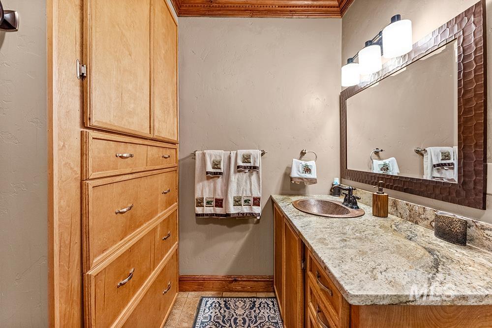 2430 Lappin Ln Property Photo 20