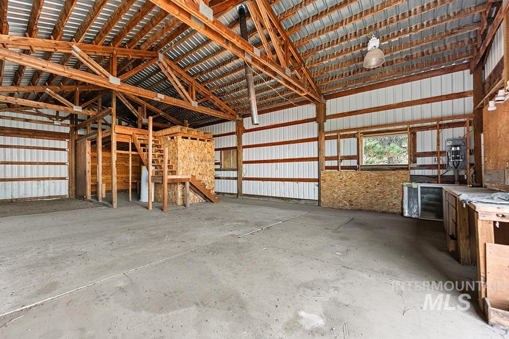 2430 Lappin Ln Property Photo 29