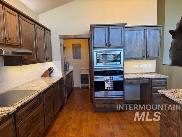 1693 Sand Hollow Rd Property Photo 4