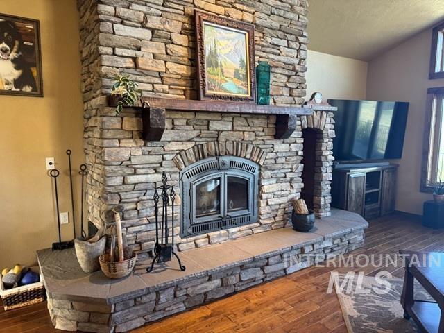 1693 Sand Hollow Rd Property Photo 8