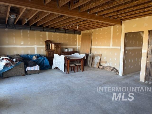 1693 Sand Hollow Rd Property Photo 33