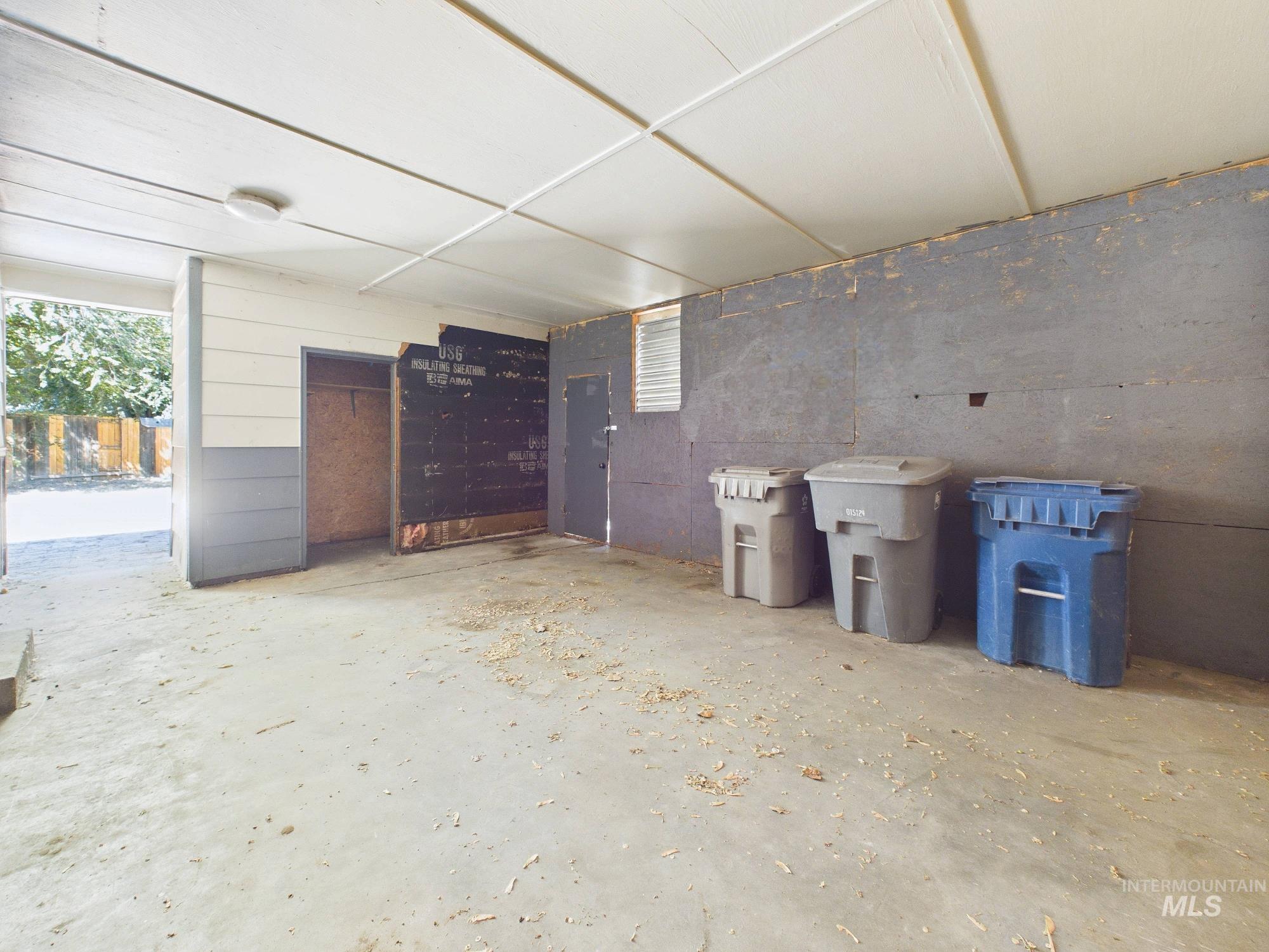 605 Harmon Way Property Photo 28