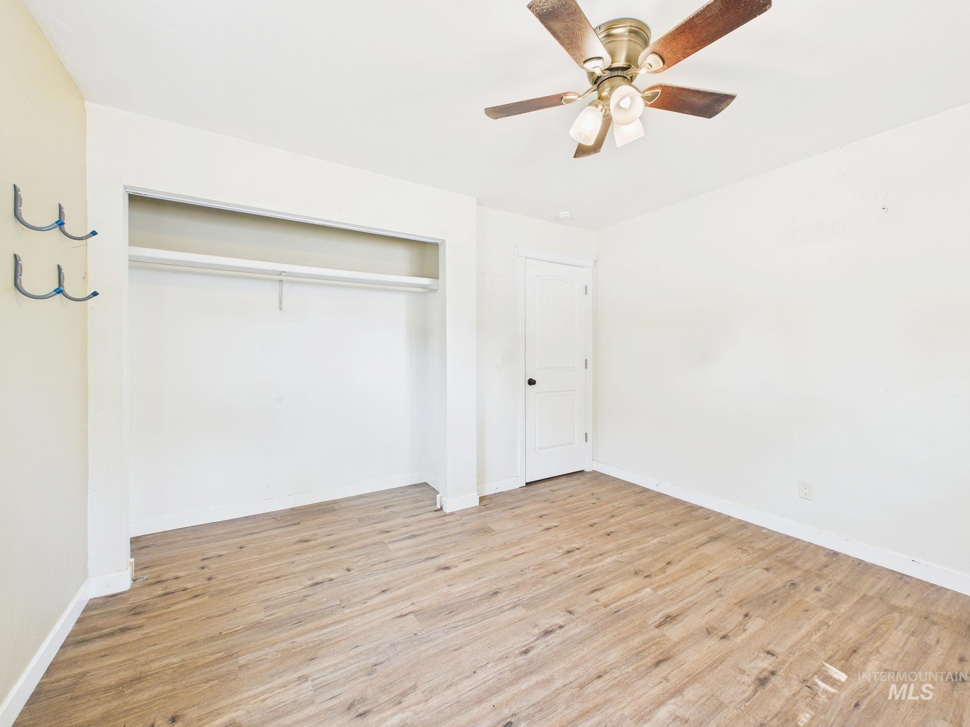605 Harmon Way Property Photo 36