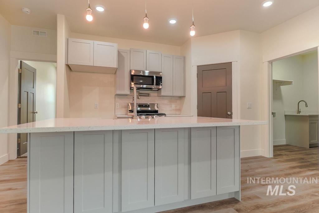 1117 14th St Property Photo 7
