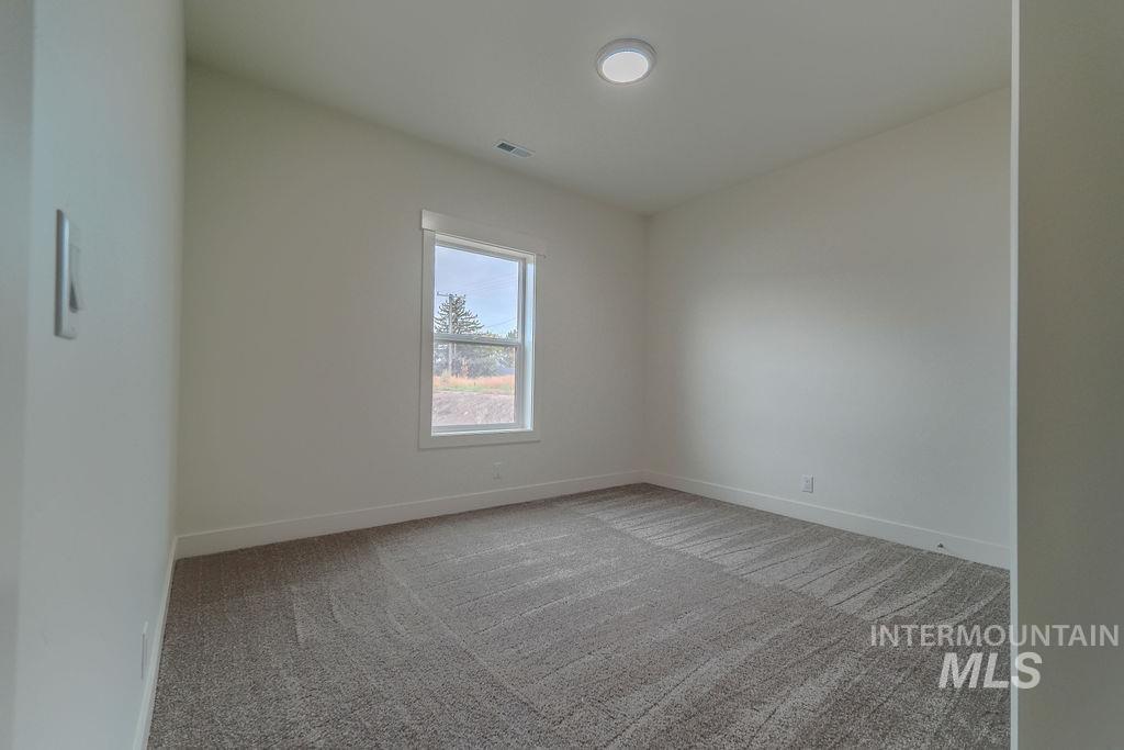 1117 14th St Property Photo 8