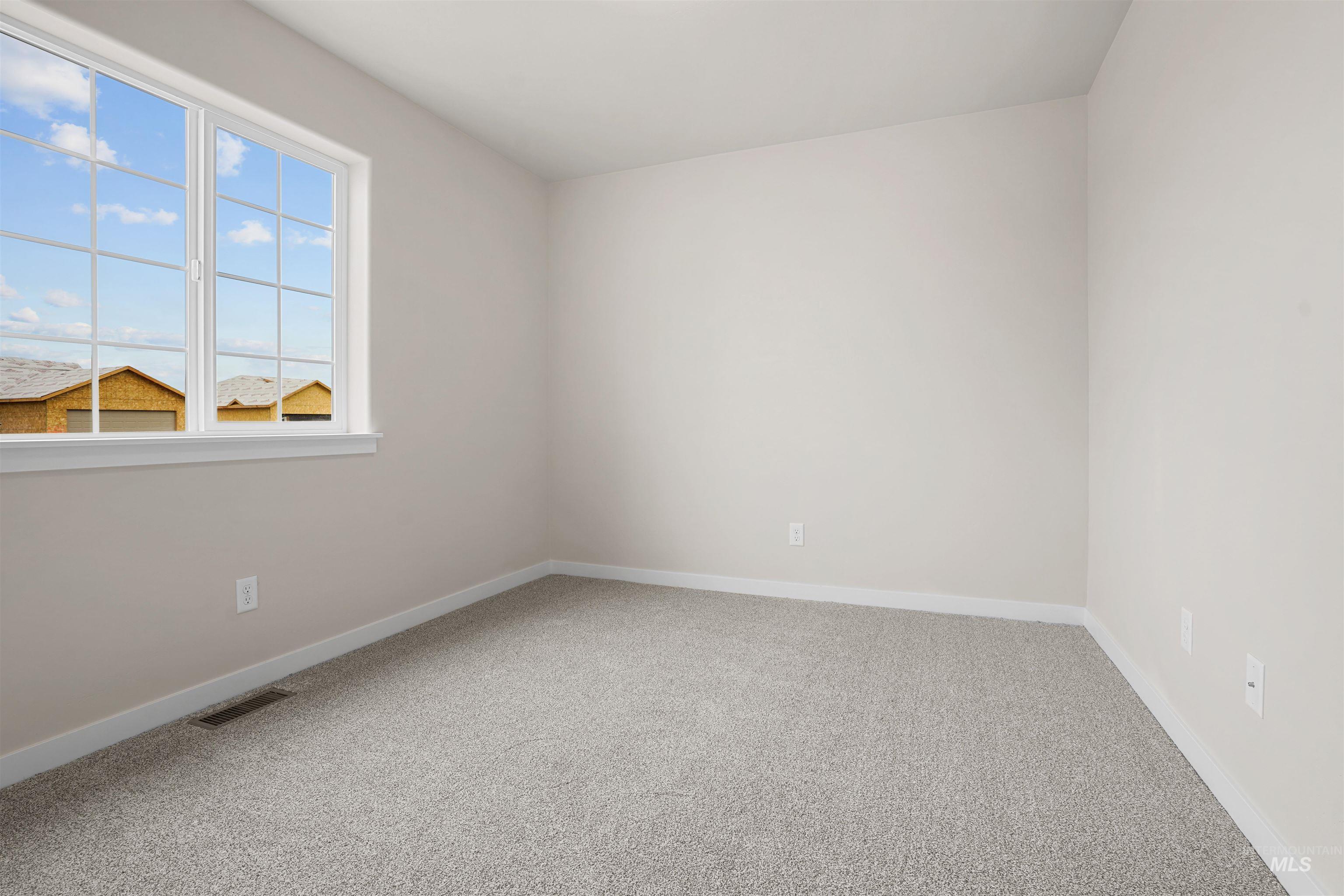 2212 S Yukon Trail Property Photo 14