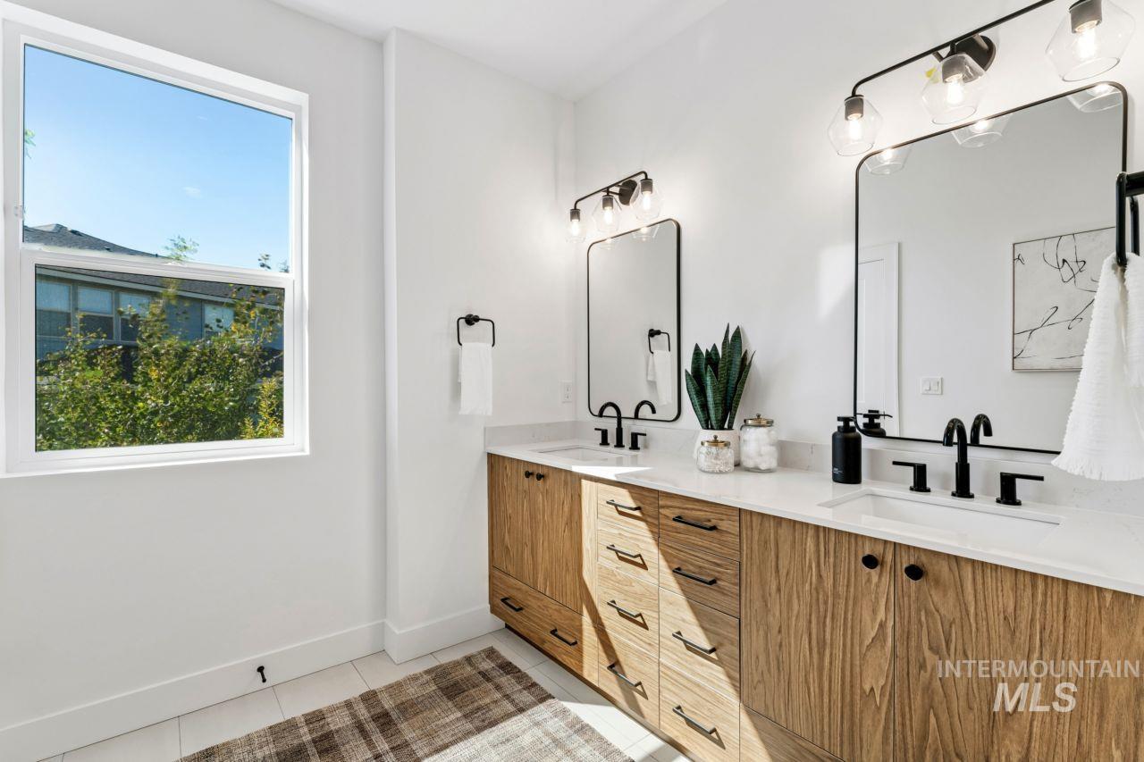 6905 E Bonsall St Property Photo 13