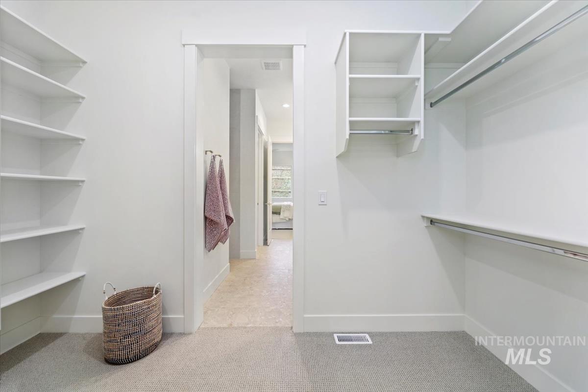 5394 W Haughburn Dr Property Photo 15