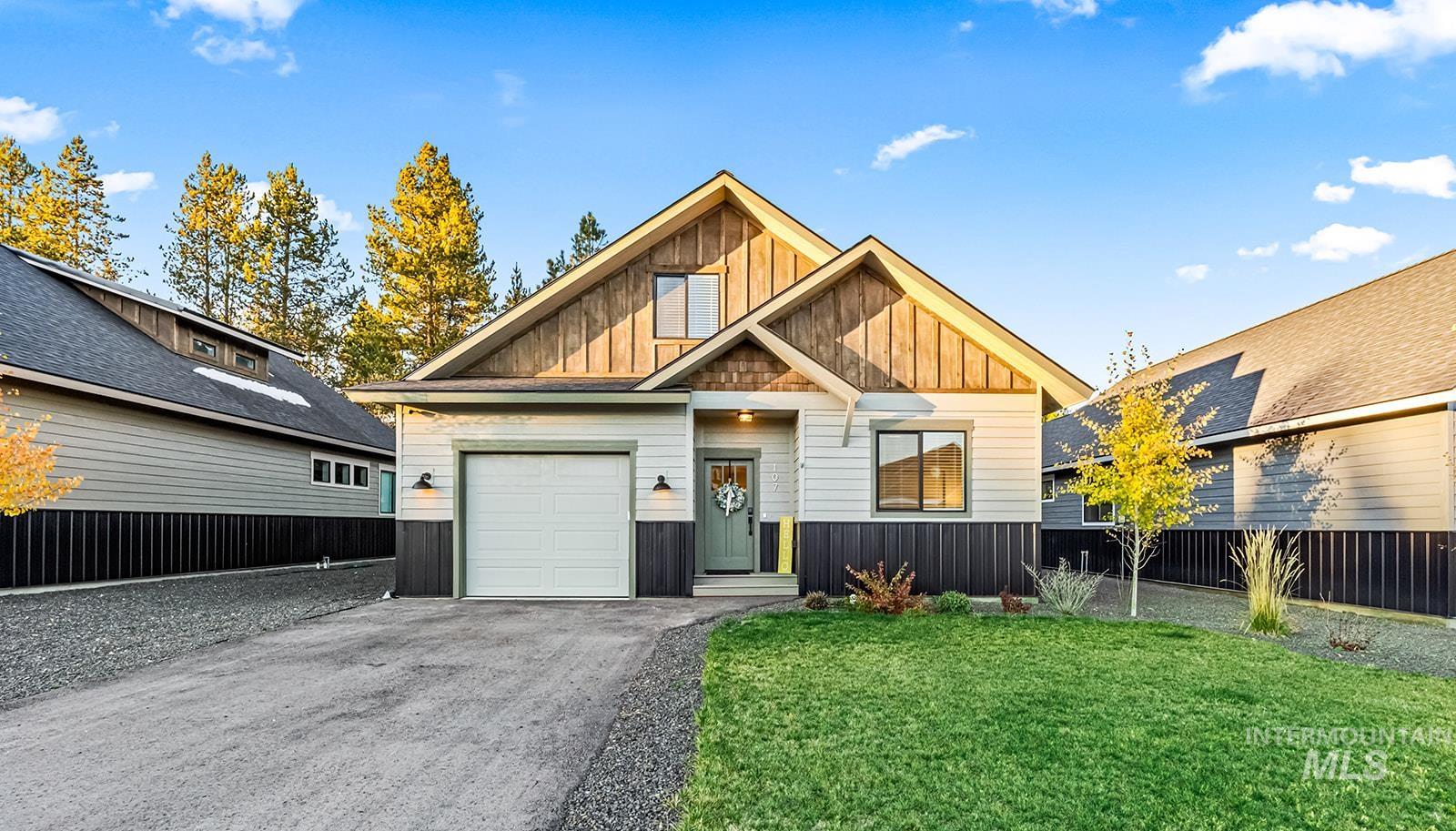 107 Bighorn Court Property Photo 1