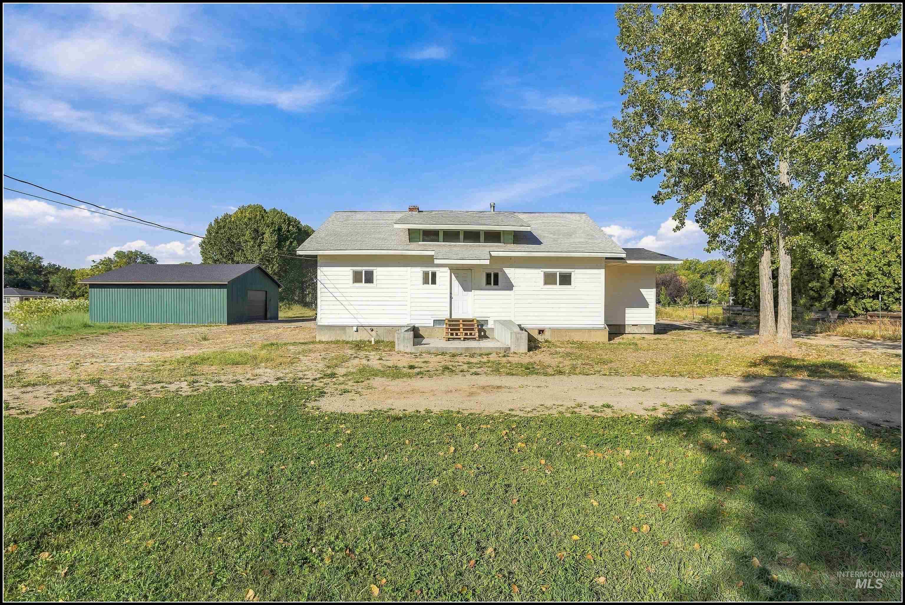 3505 S Maple Grove Rd Property Photo 2