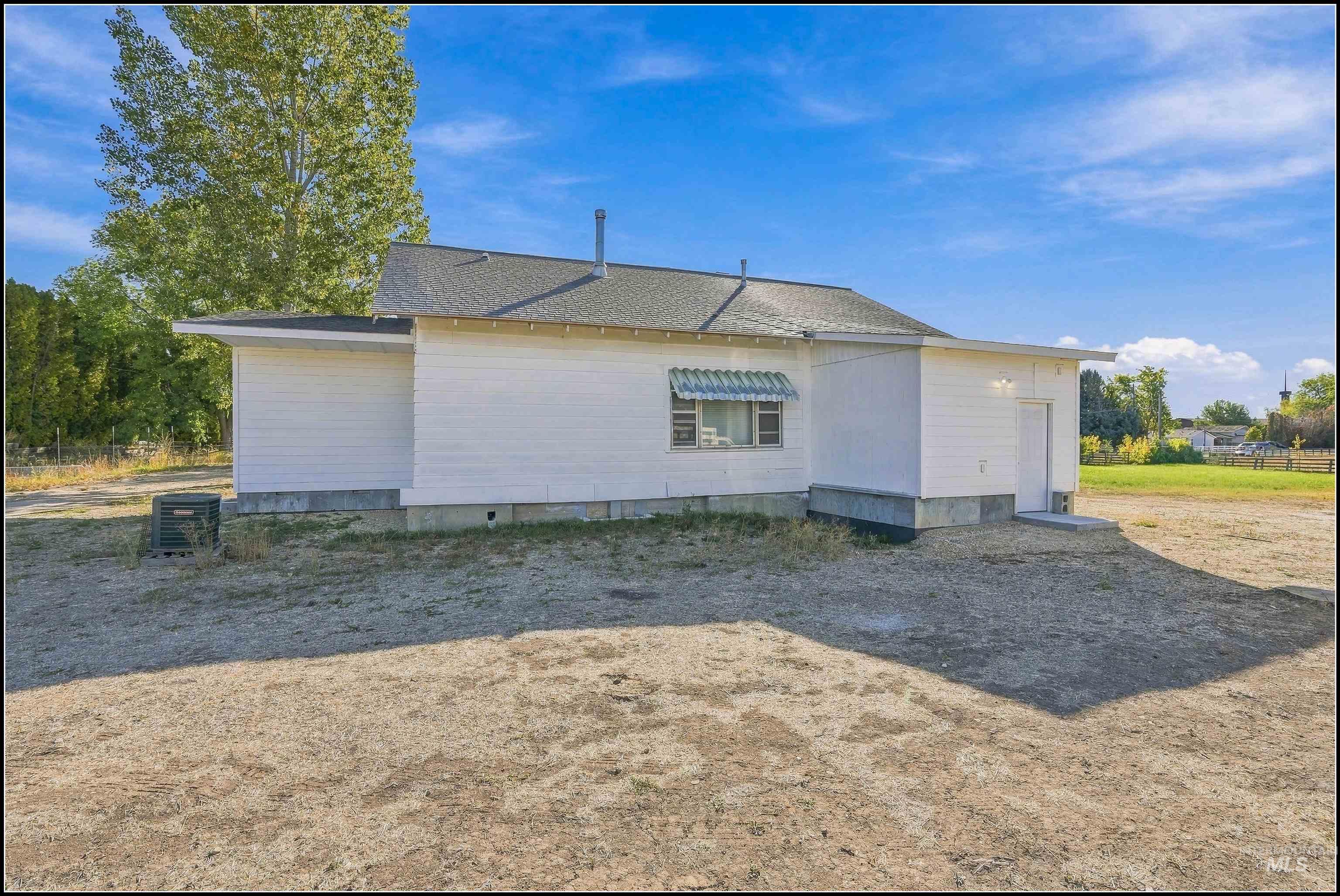 3505 S Maple Grove Rd Property Photo 40