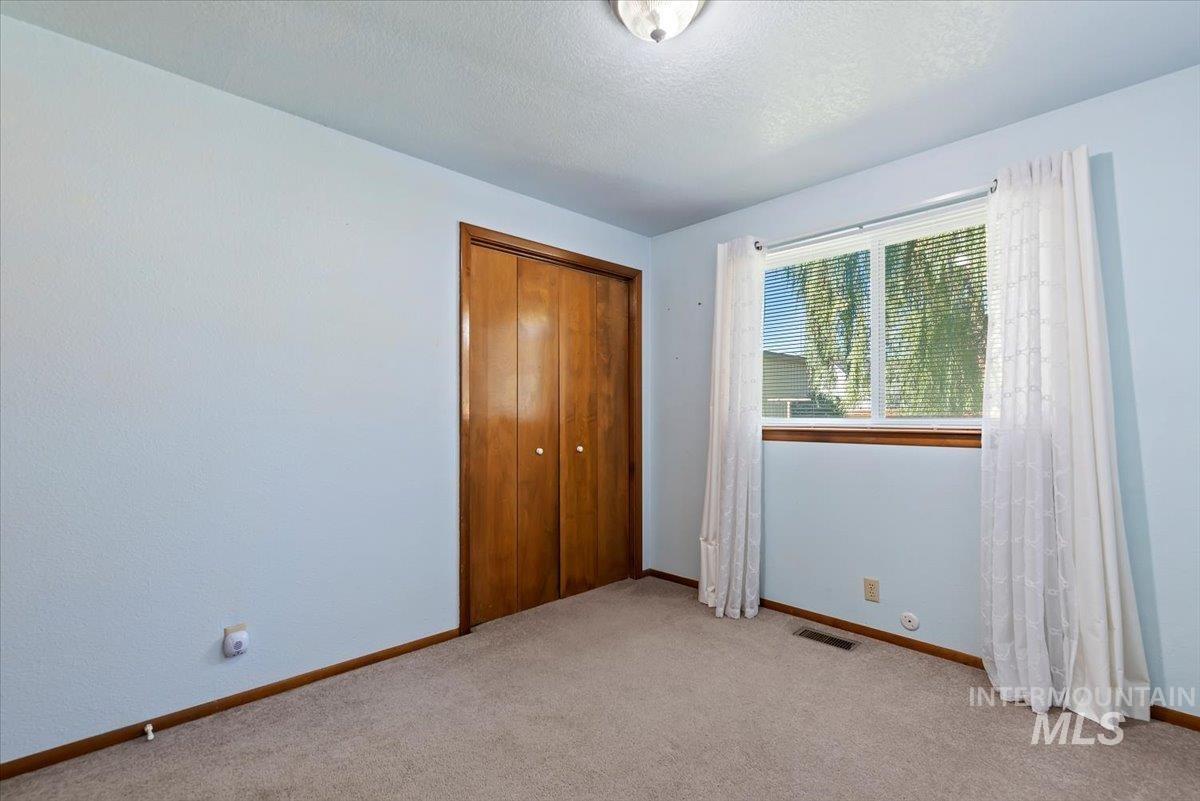 3854 S Rushmore Way Property Photo 20