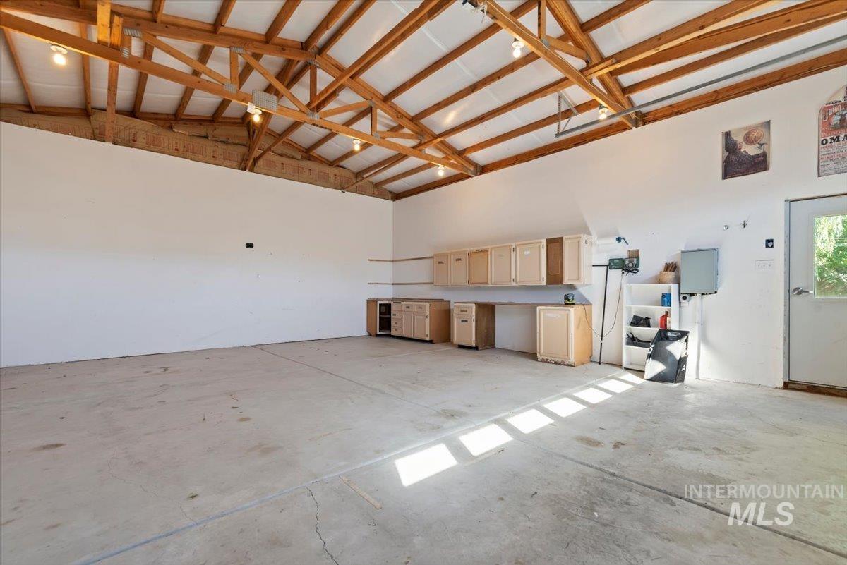 3854 S Rushmore Way Property Photo 32