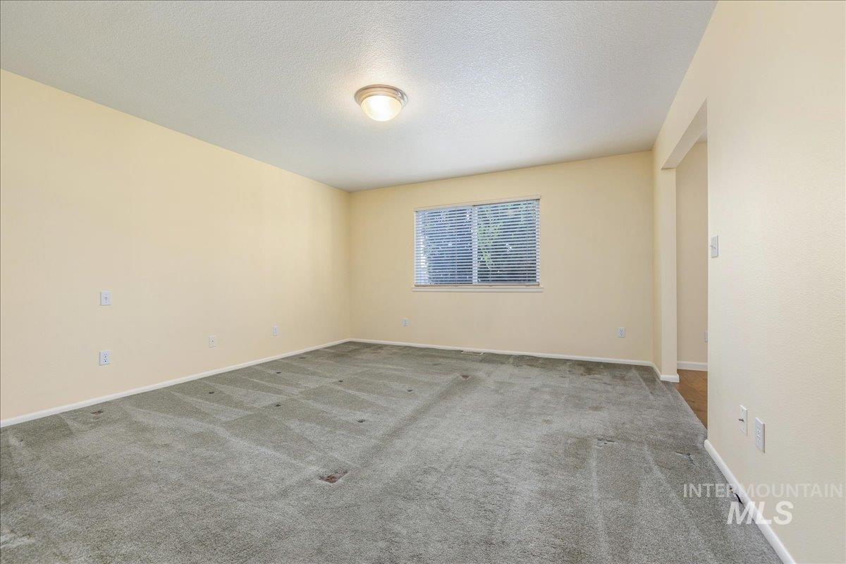 8565 N Willowdale Dr Property Photo 20