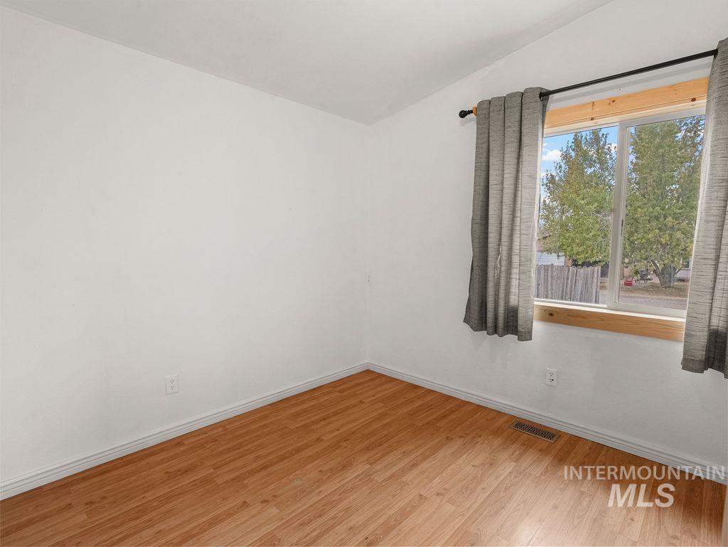 320 N Main Street Property Photo 14