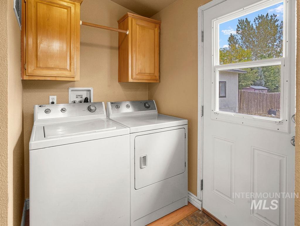 320 N Main Street Property Photo 18