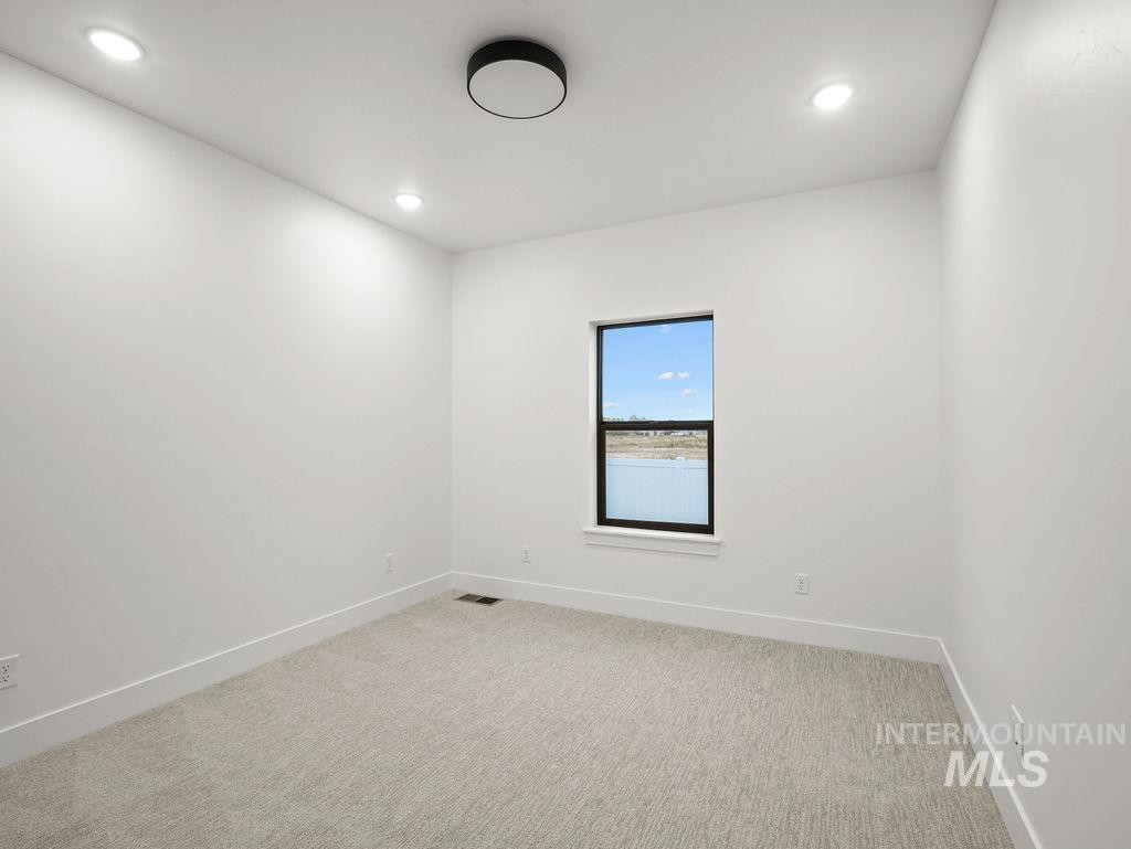 1183 Magic Rd Property Photo 27