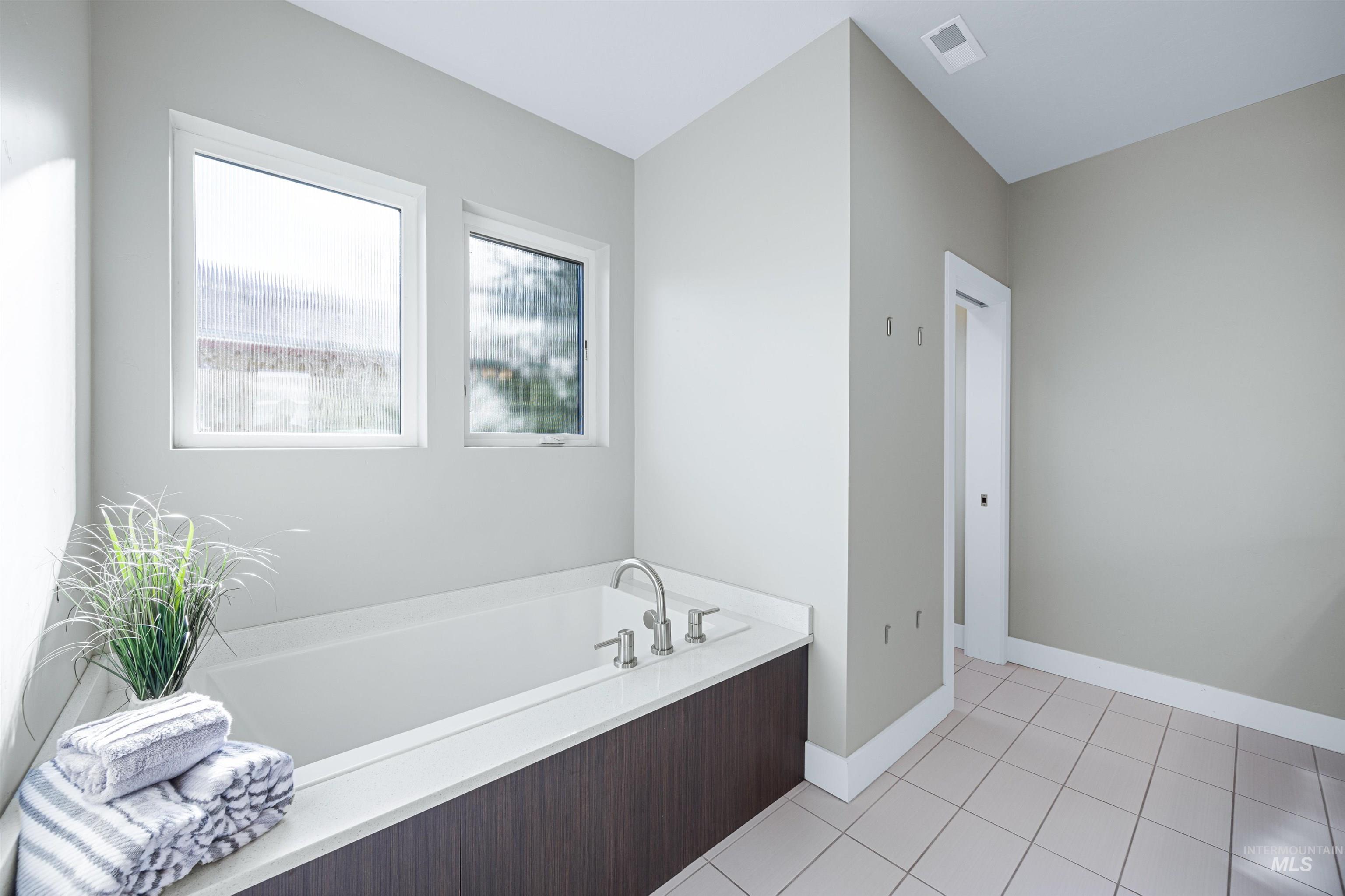 2824 S Honeycomb Way Property Photo 25