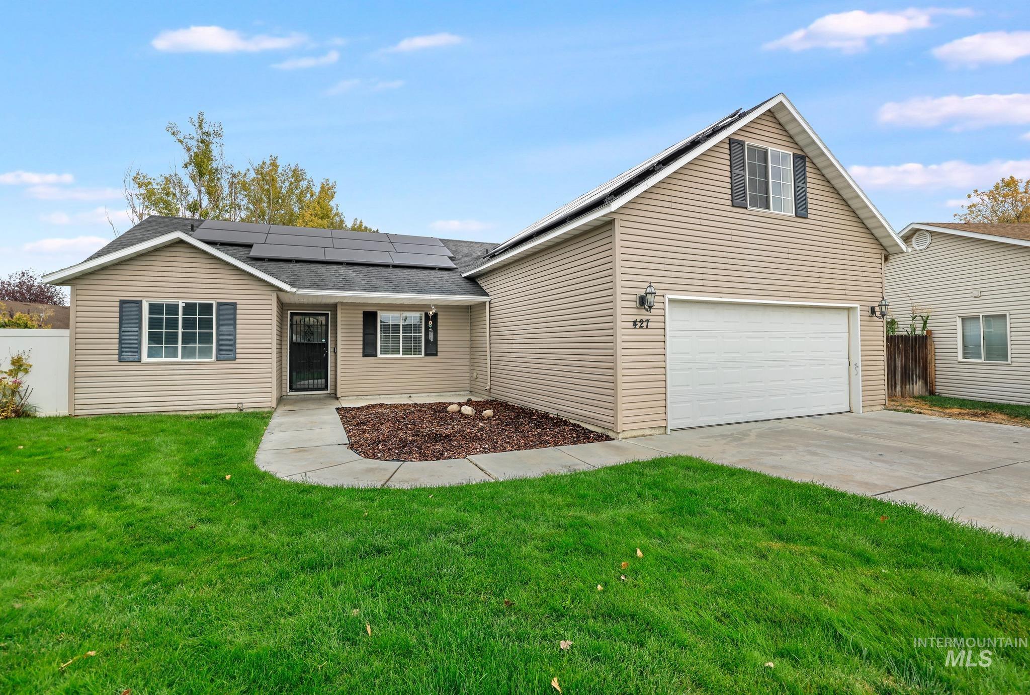 427 Clover Ave
