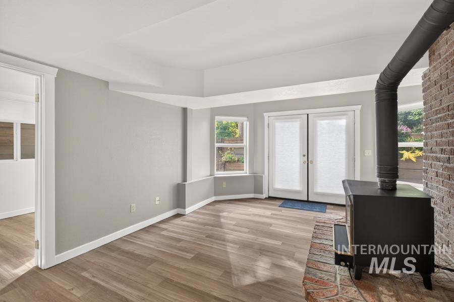 101 N Hayes St. Property Photo 38