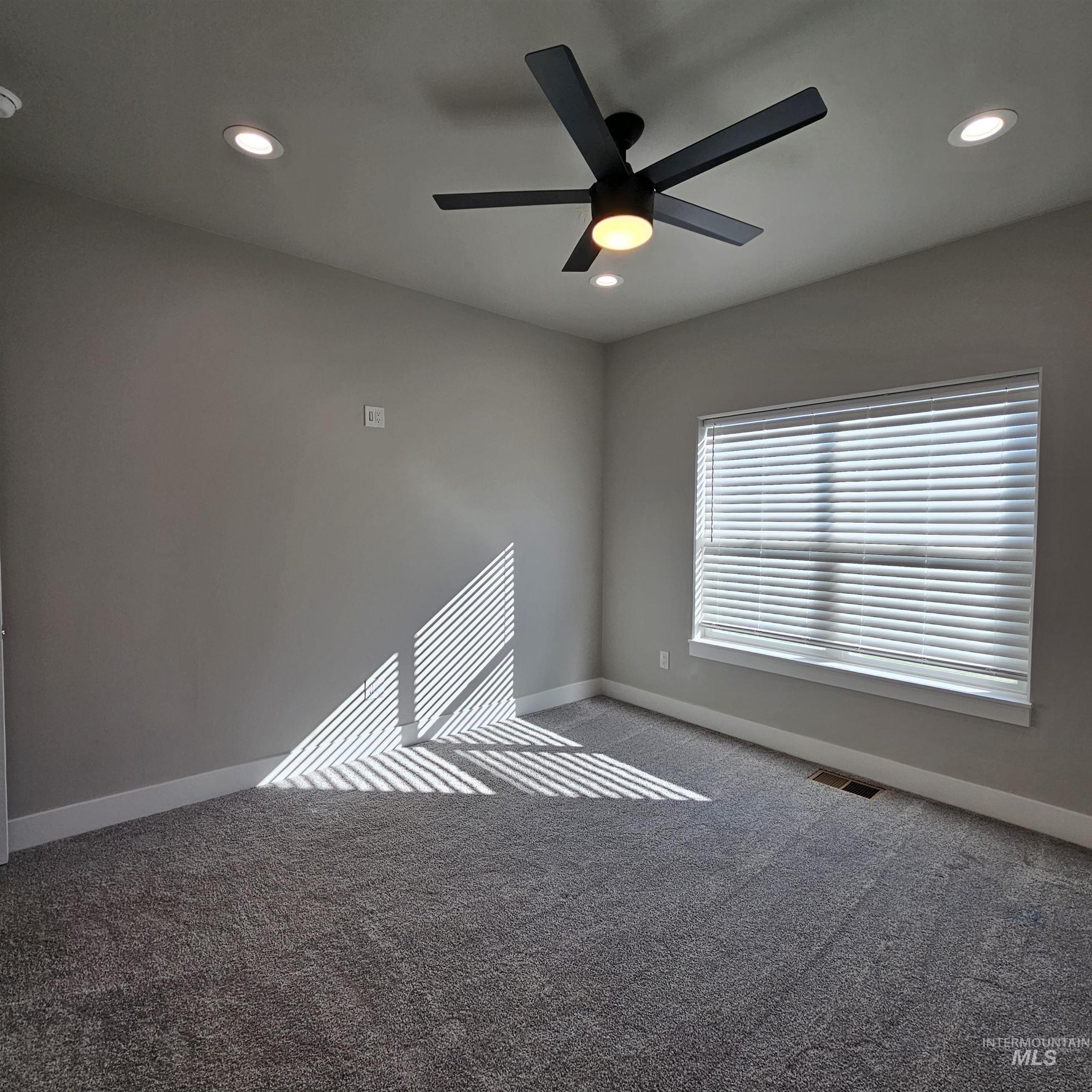 1522 W Ruby Dr Property Photo 36