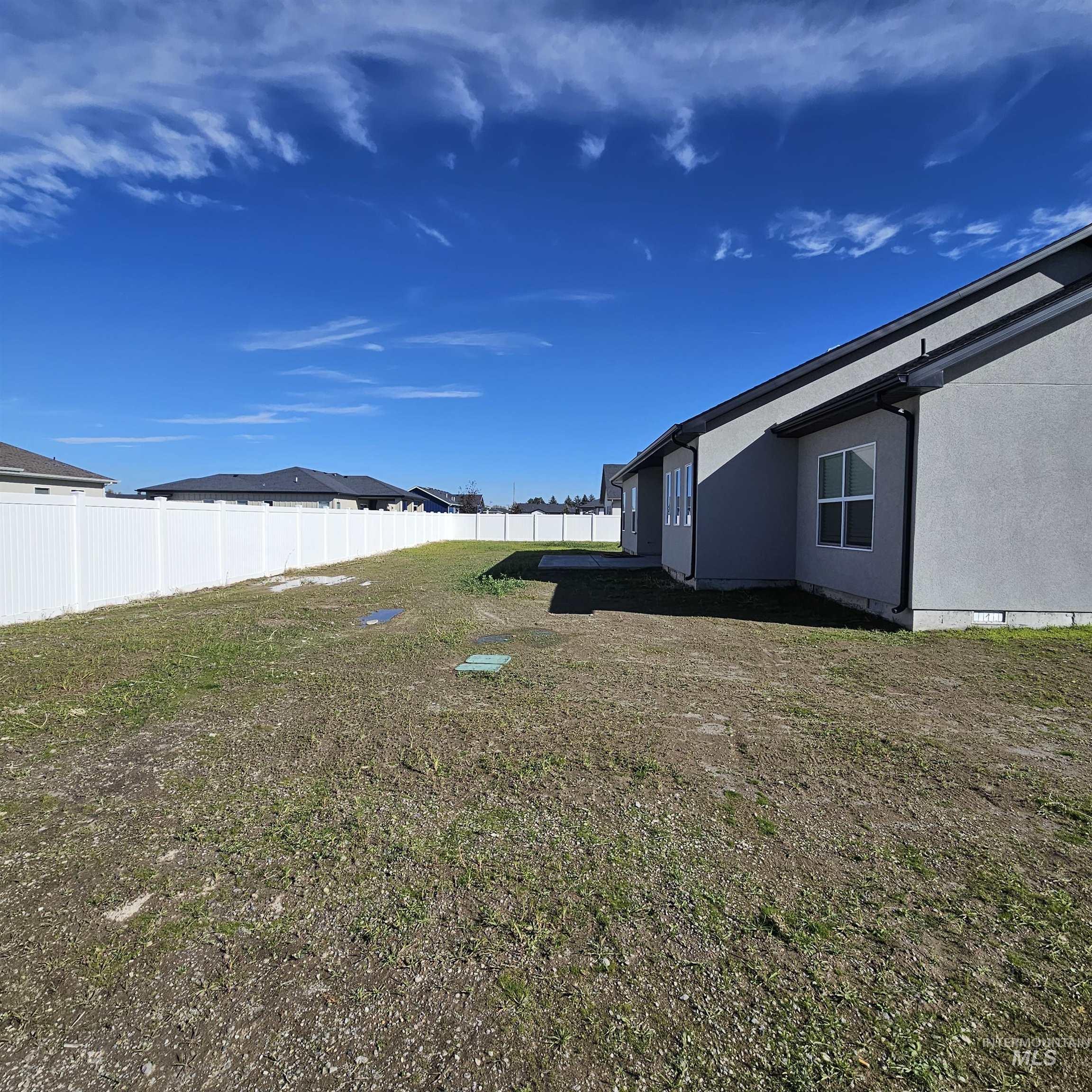 1522 W Ruby Dr Property Photo 45
