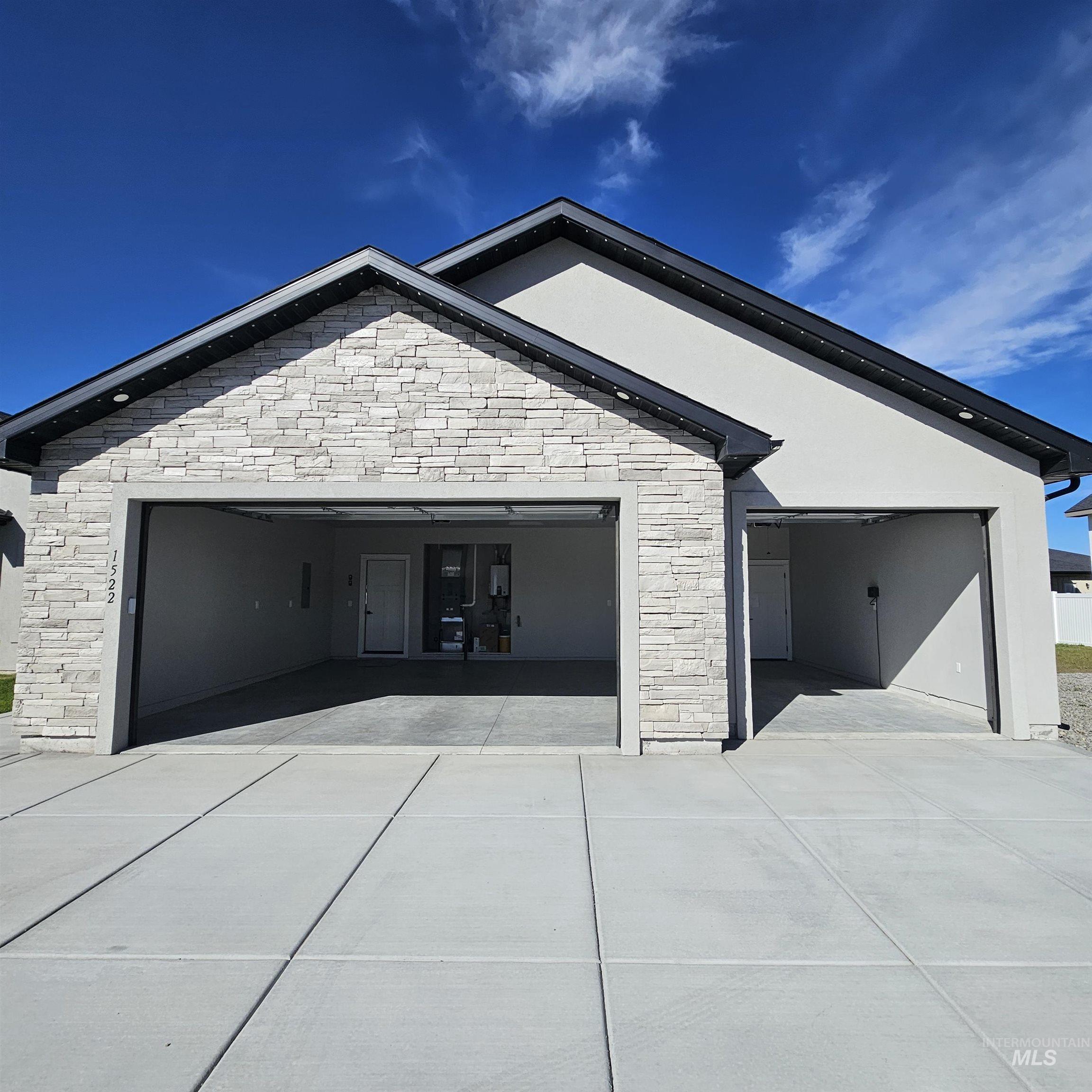 1522 W Ruby Dr Property Photo 47
