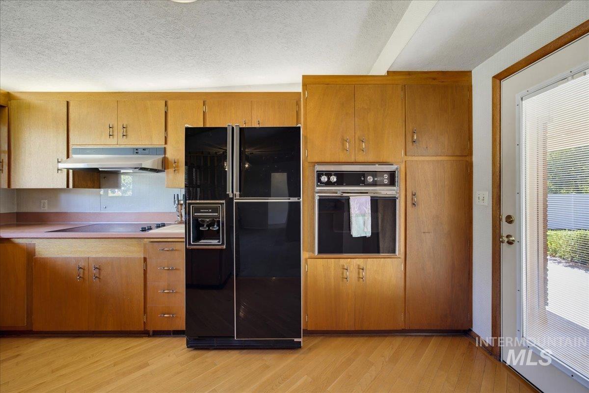 6123 W Northview St Property Photo 11