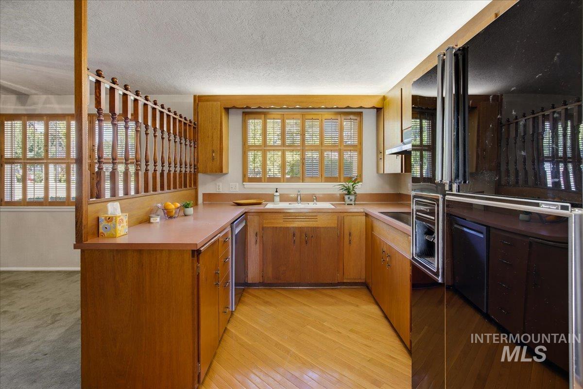 6123 W Northview St Property Photo 12