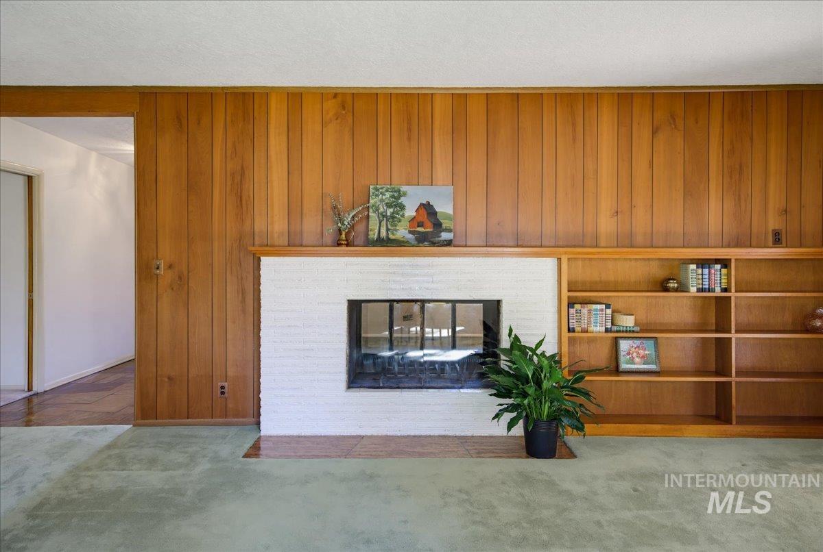 6123 W Northview St Property Photo 20
