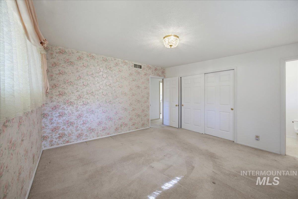 6123 W Northview St Property Photo 26