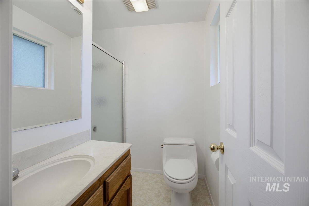 6123 W Northview St Property Photo 28