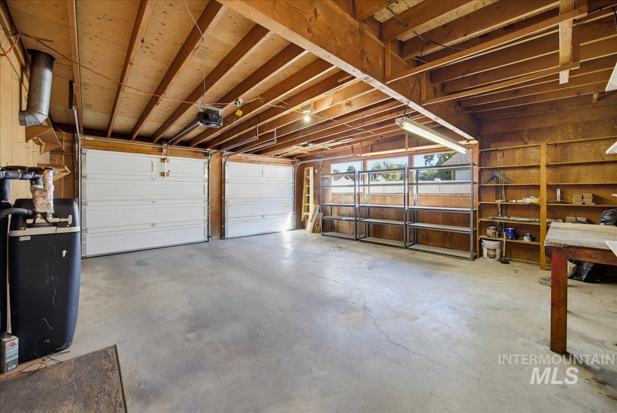 6123 W Northview St Property Photo 40