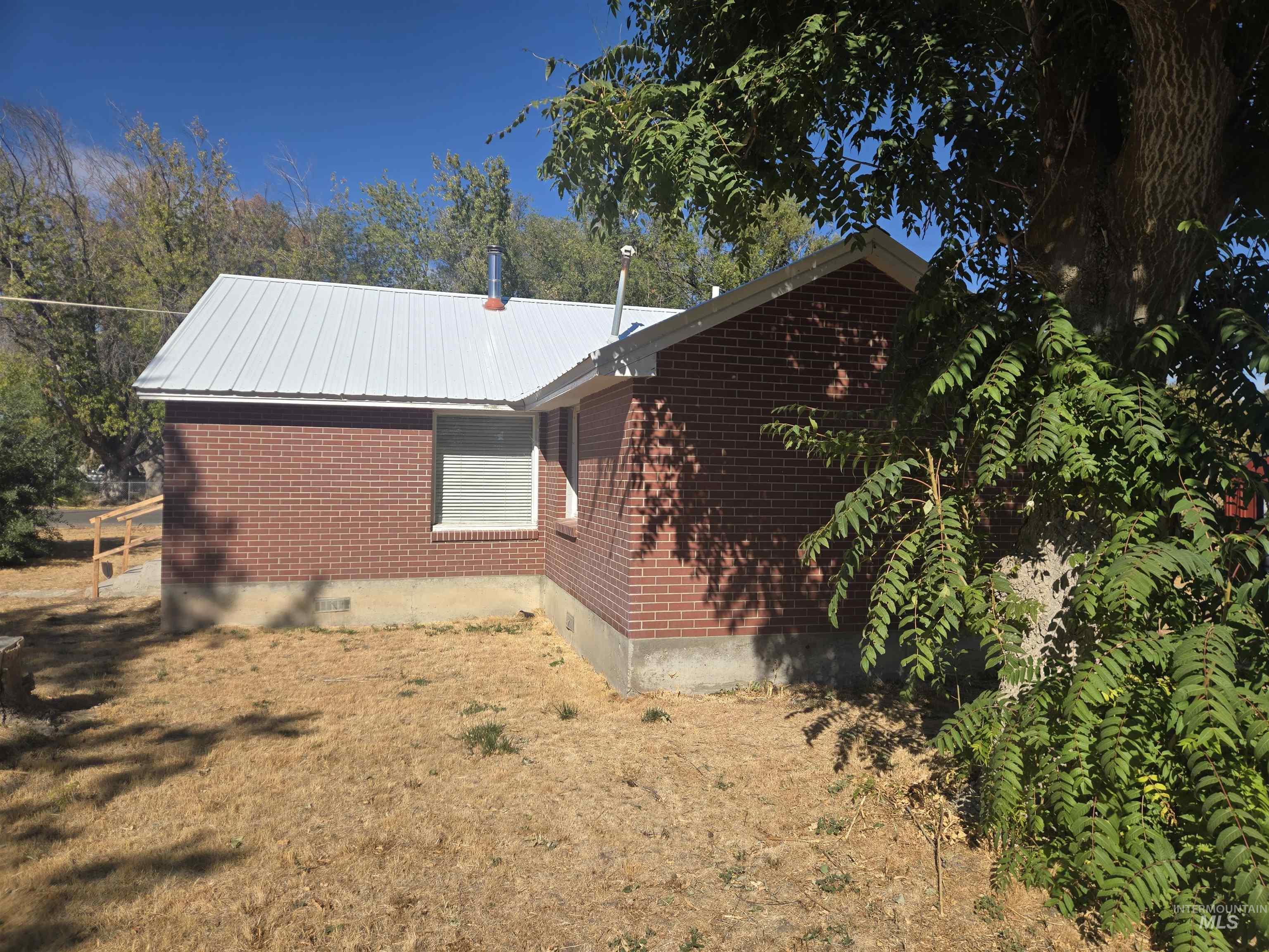 1110 Colorado St Property Photo 6