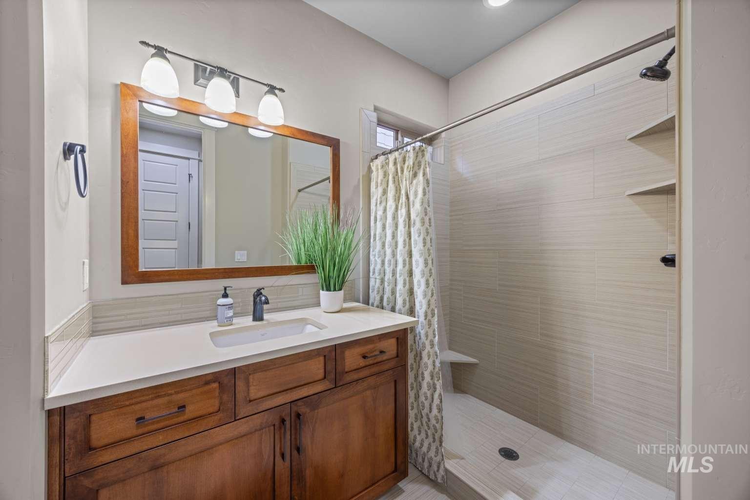 2577 S Trailwood Way Property Photo 14