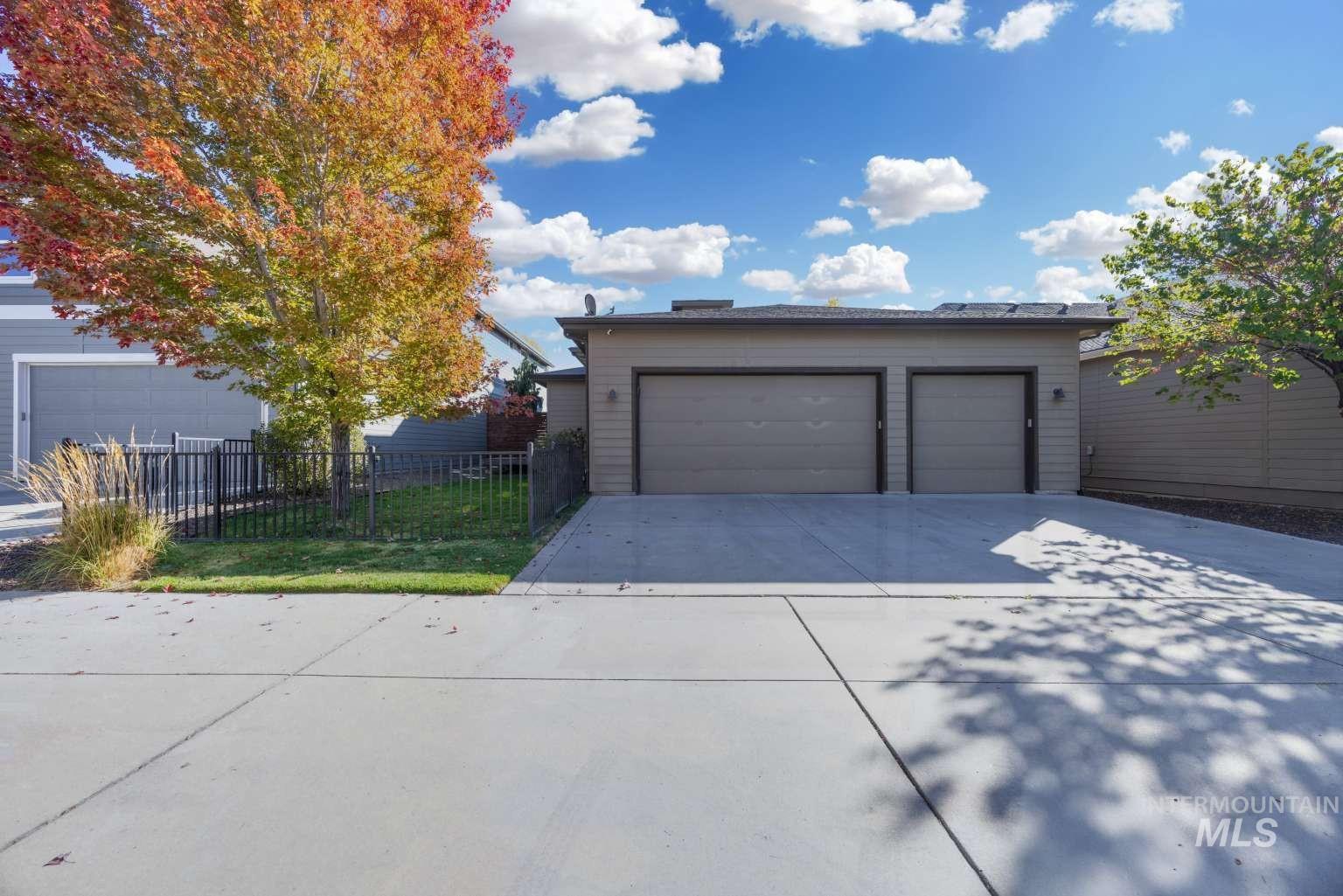 2577 S Trailwood Way Property Photo 22
