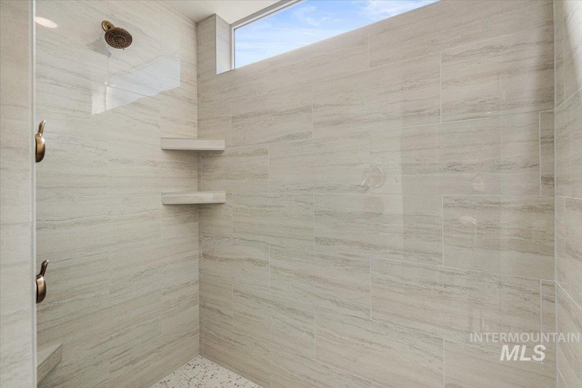 2703 N Acuity Ave, Property Photo 27