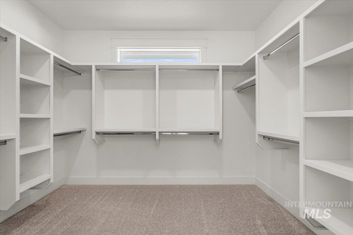 2703 N Acuity Ave, Property Photo 28