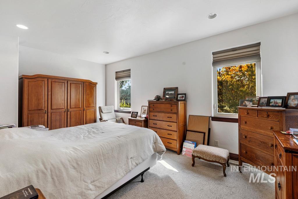 4110 N 2600 E Property Photo 25