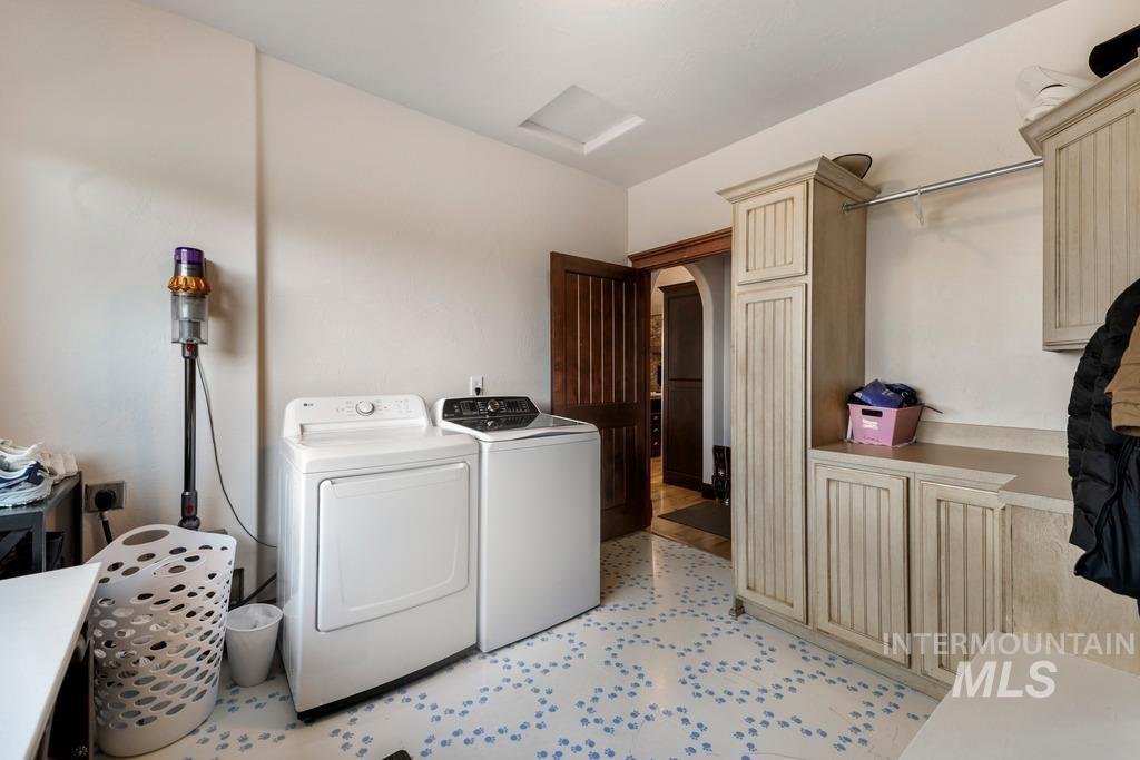 4110 N 2600 E Property Photo 26