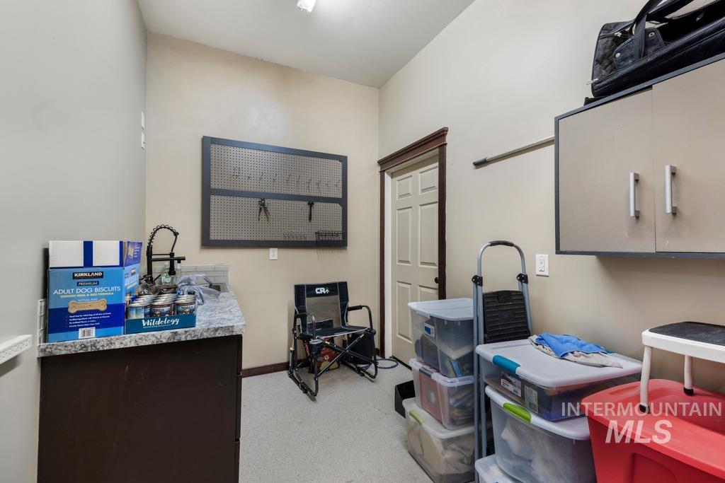 4110 N 2600 E Property Photo 28