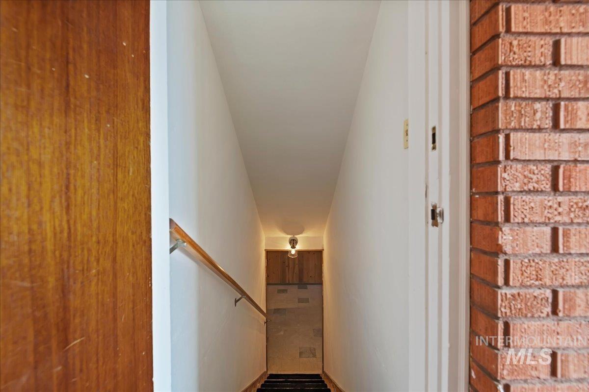 523 S State St Property Photo 29