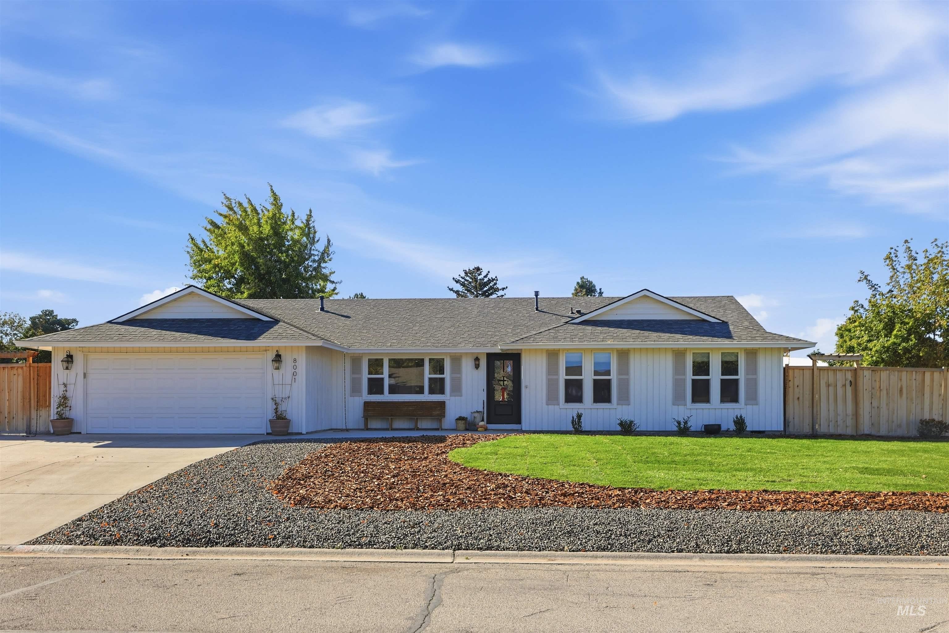 8001 Colt Property Photo 1