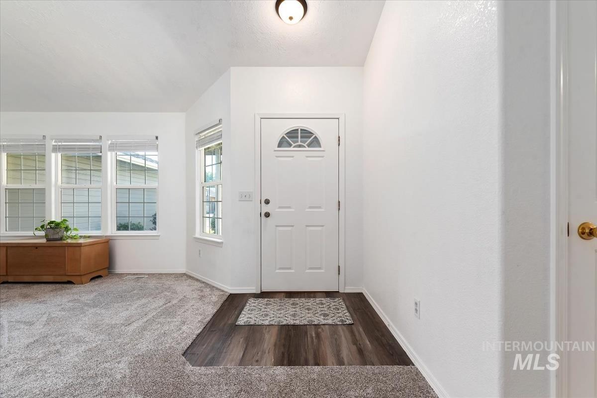 2214 E Katelyn Dr. Property Photo 5