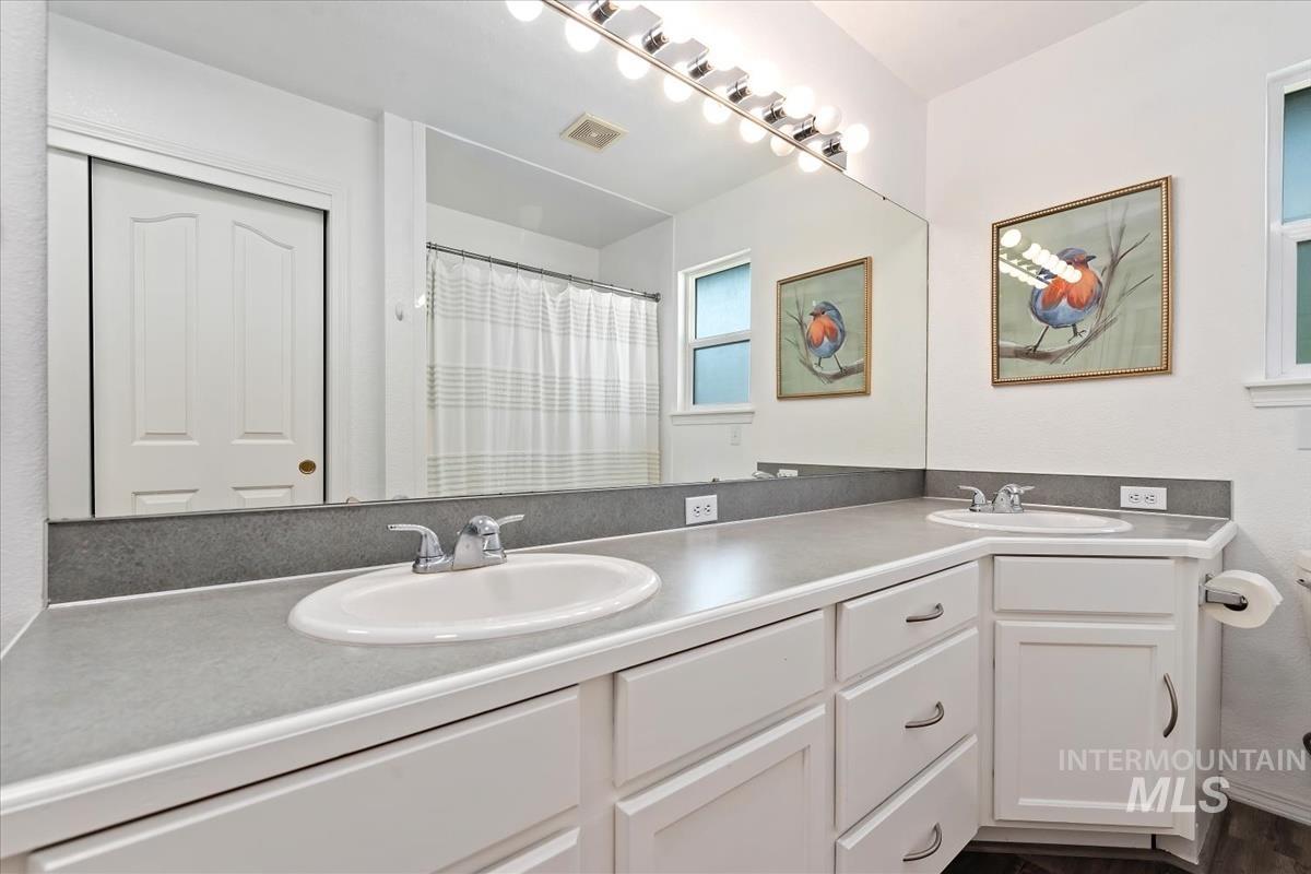 2214 E Katelyn Dr. Property Photo 22
