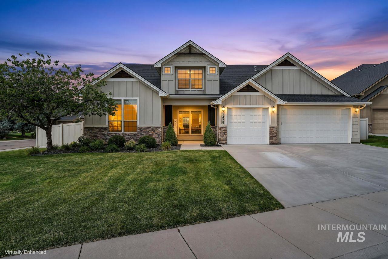 5479 N Plumcreek Way Property Photo 1